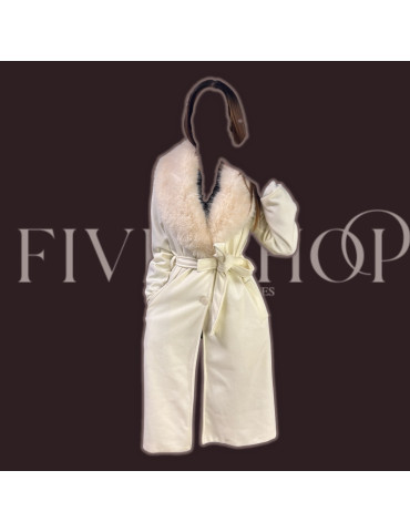 Manteau fourrure sur col