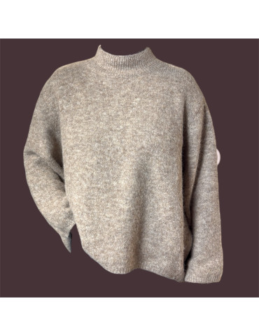 Pull oversize col montant