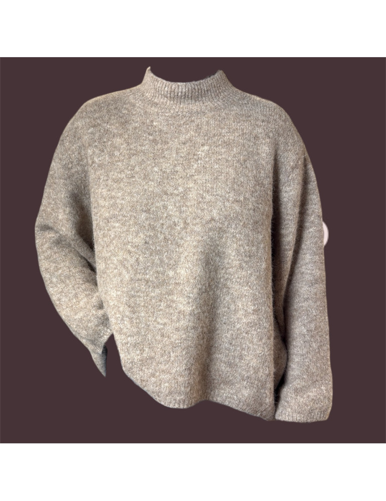 Pull oversize col montant